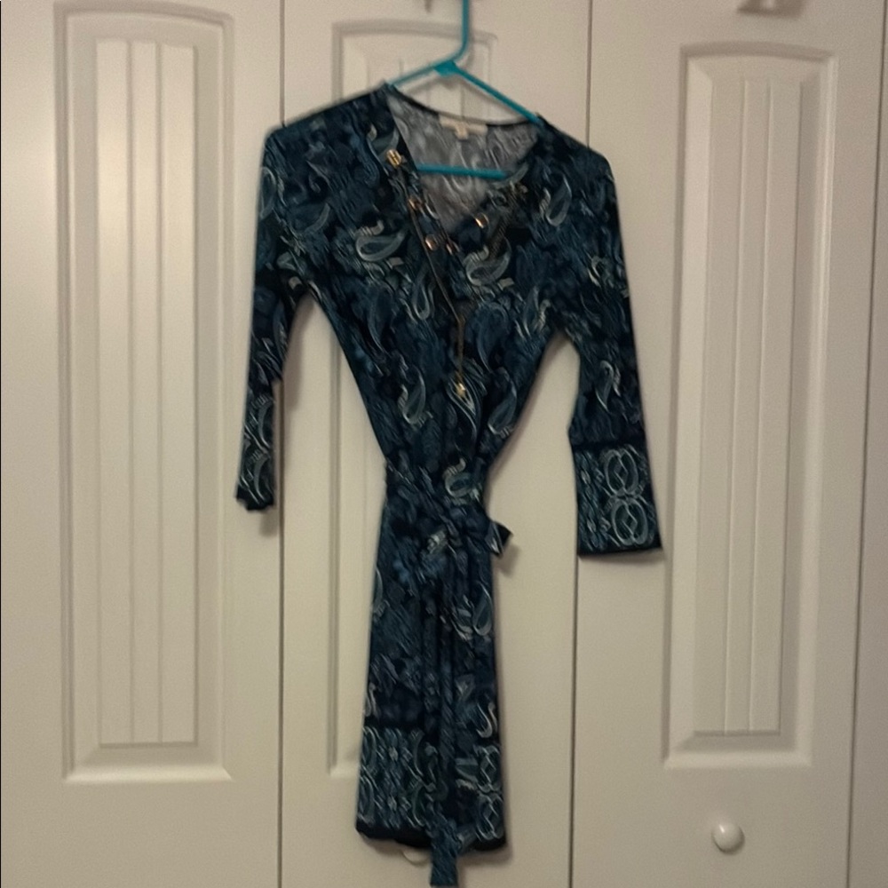 Haani Blue and Green Sheath Dress with Scoop Neck